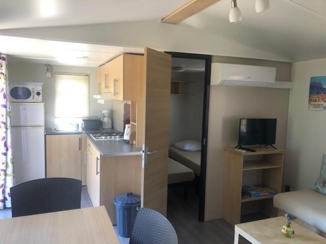 Camping De Parpaillon Roquebrune-sur-Argens Eksteriør bilde
